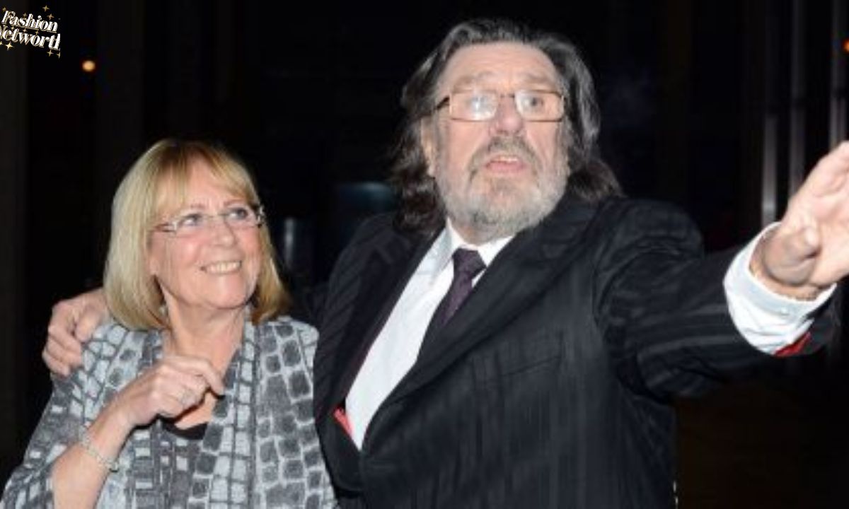 Rita Cumiskey: A Life of Love, Family, and Support Behind Ricky Tomlinson’s Success